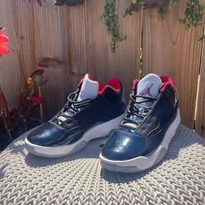 Jordan Max 2